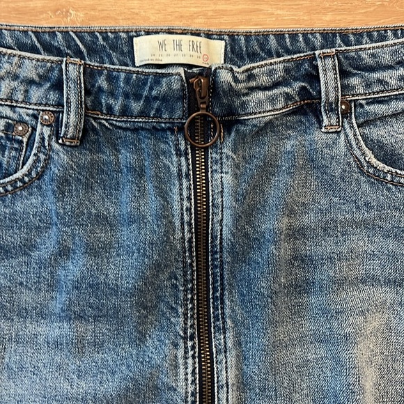 FP We The Free Zip Front Blue Denim Mini Skirt Size - 31 - Picture 4 of 10